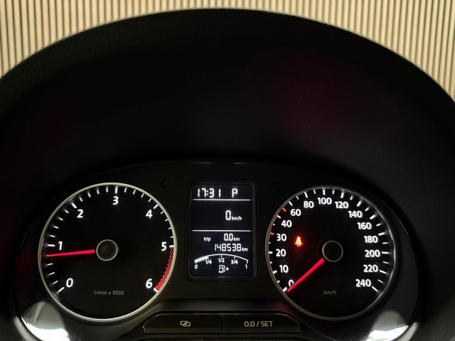 Volkswagen Polo 1.6 TDI Highline 2013 DSG NAVI CRUISE CLIMA PDC