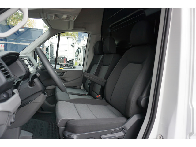 Volkswagen Crafter 35 177PK L4H3 L3H2 Apple Carplay Cruise Camera LED ErgoActive stoel 270 Graden Deuren