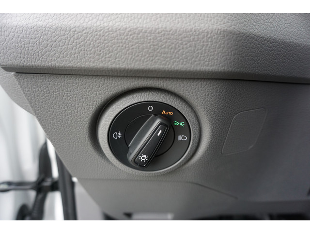 Volkswagen Crafter 35 177PK L4H3 L3H2 Apple Carplay Cruise Camera LED ErgoActive stoel 270 Graden Deuren