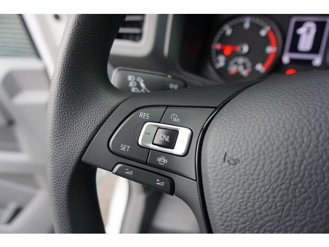 Volkswagen Crafter 35 177PK L4H3 L3H2 Apple Carplay Cruise Camera LED ErgoActive stoel 270 Graden Deuren