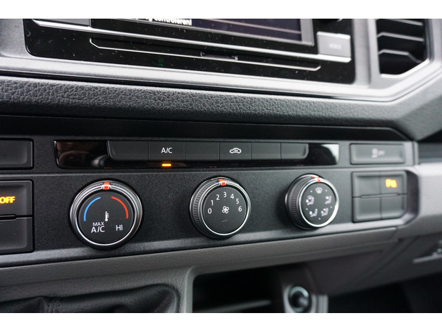 Volkswagen Crafter 35 177PK L4H3 L3H2 Apple Carplay Cruise Camera LED ErgoActive stoel 270 Graden Deuren