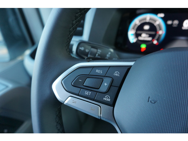 Volkswagen Crafter 140 PK Automaat L3H3 L2H2 Facelift Apple Carplay Camera Cruise Comfortstoel LED BPM Vrij!