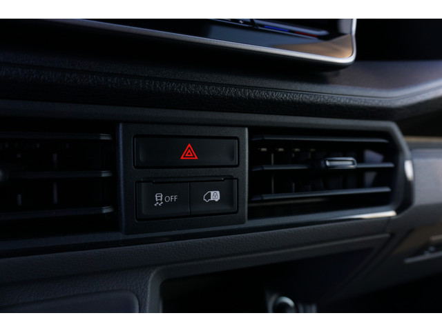 Volkswagen Crafter 140 PK Automaat L3H3 L2H2 Facelift Apple Carplay Camera Cruise Comfortstoel LED BPM Vrij!