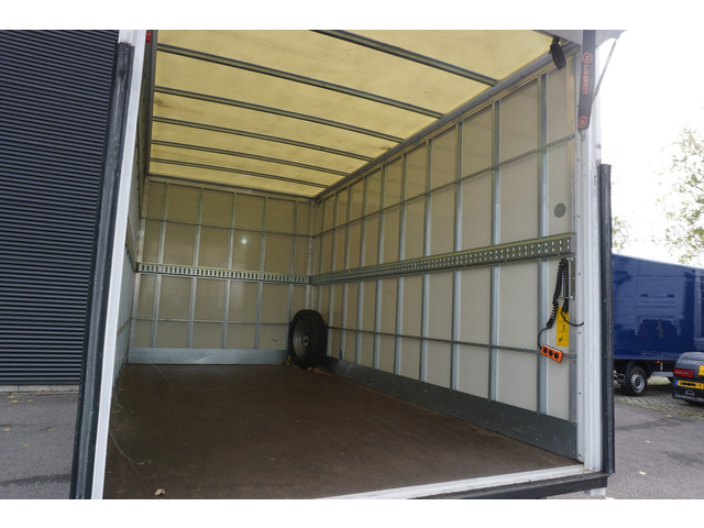 Volkswagen Crafter 50 177 PK Bakwagen Laadklep 750 KG Dubbellucht Apple Carplay Cruise Control