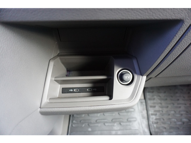 Volkswagen Crafter 50 177 PK Bakwagen Laadklep 750 KG Dubbellucht Apple Carplay Cruise Control