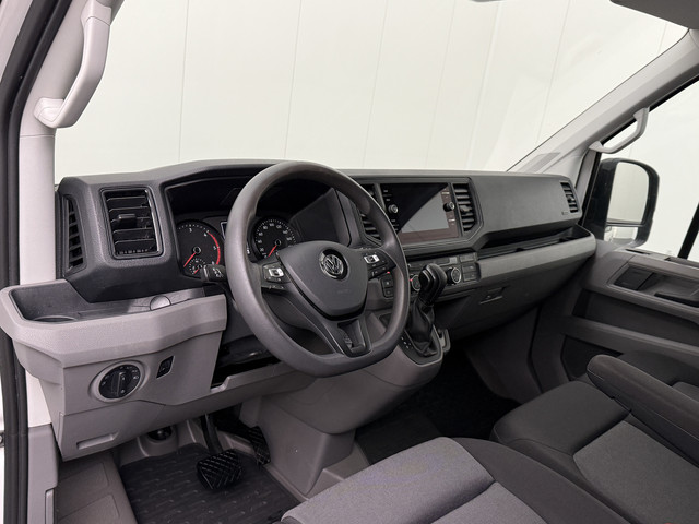 Volkswagen Crafter 2.0TDI 177PK DSG Automaat L3H3 Laadklep | Laadlift | Navigatie | Camera | Airco | Cruise | 3-Persoons