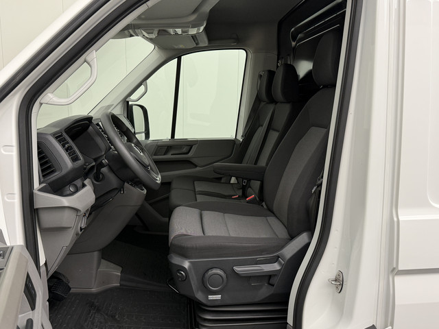 Volkswagen Crafter 2.0TDI 177PK DSG Automaat L3H3 Laadklep | Laadlift | Navigatie | Camera | Airco | Cruise | 3-Persoons