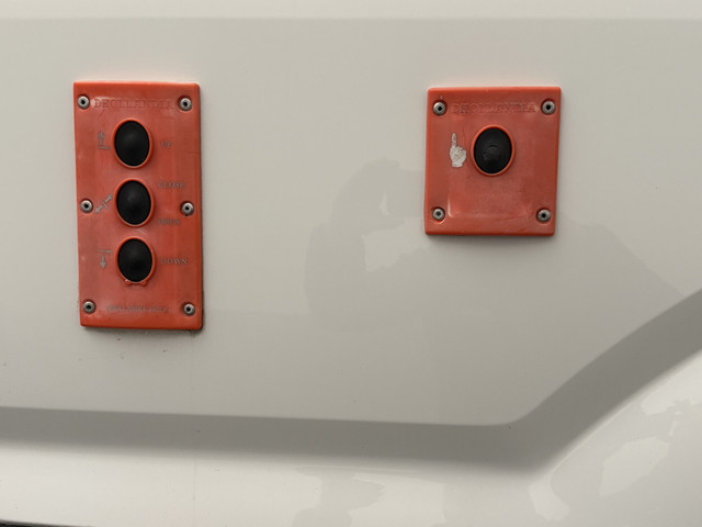 Volkswagen Crafter 2.0TDI 177PK DSG Automaat L3H3 Laadklep | Laadlift | Navigatie | Camera | Airco | Cruise | 3-Persoons