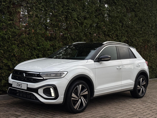 volkswagen-t-roc-1.5-tsi-3x-r-line-panorama-carplay
