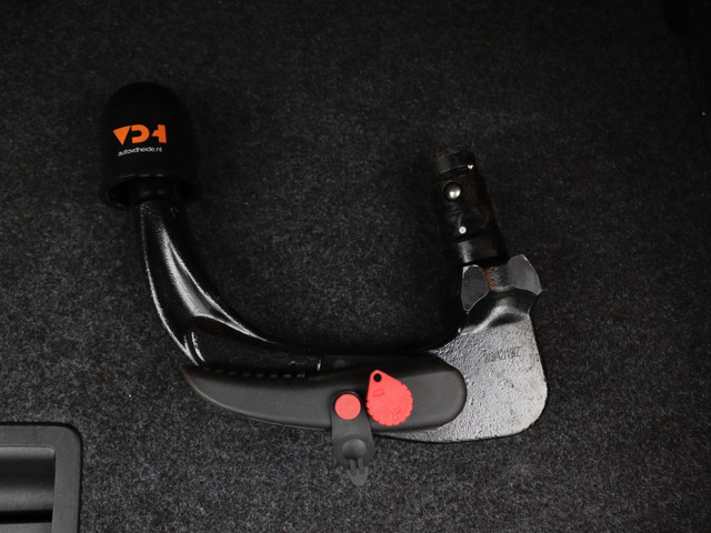 Volkswagen Polo 1.0 TSI Comfortline Business 95PK DSG Navi, Clima, PDC voor en achter, 16 LM Velgen, stoelverwarming