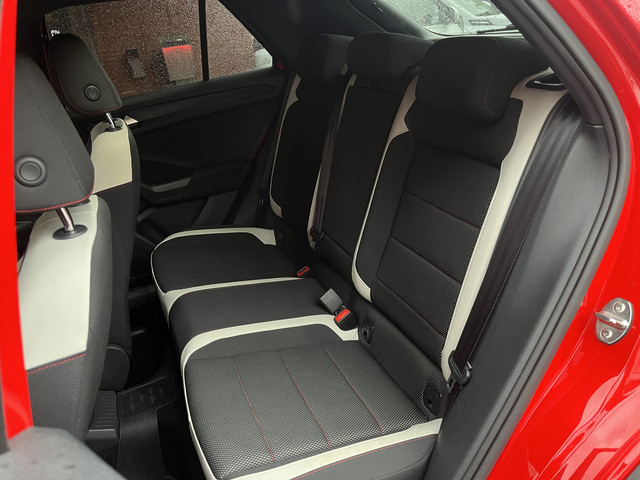 Volkswagen T-Roc 1.0 TSI Sport ADAPT. CRUISE DODEHOEK NAVI APPLE-ANDROID AUTO PDC V+A