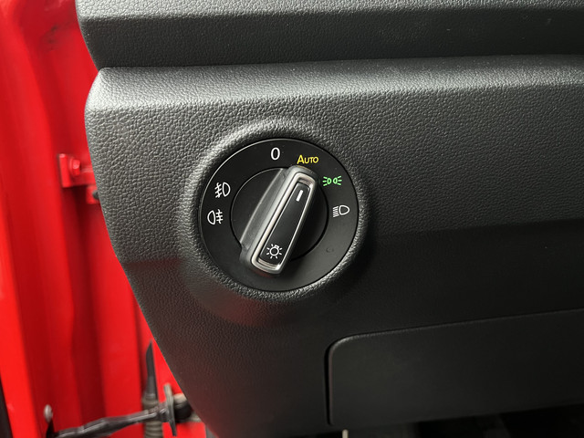 Volkswagen T-Roc 1.0 TSI Sport ADAPT. CRUISE DODEHOEK NAVI APPLE-ANDROID AUTO PDC V+A