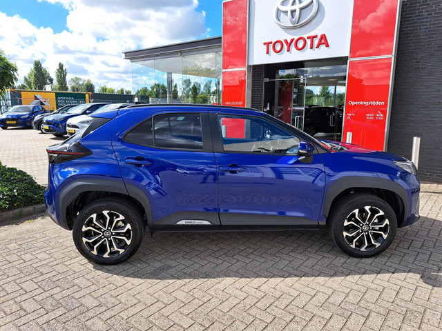 Toyota Yaris Cross 1.5 Hybrid 115 Dynamic COMFORT PACK NIEUW DIRECT LEVERBAAR BLIND SPOT STOEL STUURVERWARMING PARK-SENSOREN KEYLESS
