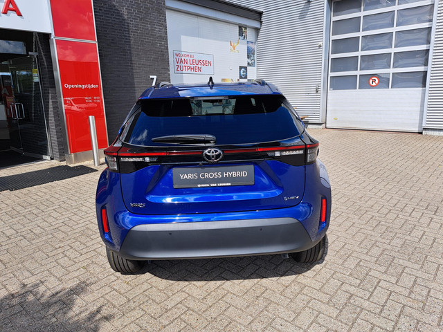 Toyota Yaris Cross 1.5 Hybrid 115 Dynamic COMFORT PACK NIEUW DIRECT LEVERBAAR BLIND SPOT STOEL STUURVERWARMING PARK-SENSOREN KEYLESS