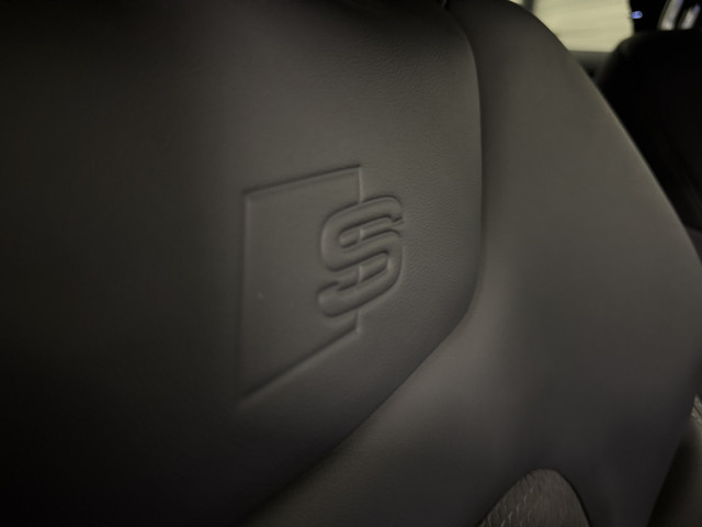 Audi A6 Avant 55 TFSI e quattro Competition 3x S-Line PANO TREKHAAK SFEER 20 MATRIX CAMERA KEYLESS BLACK-OPTIC VOLLEDIG AUDI DEALER HIS