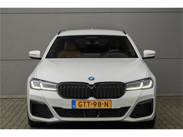 bmw-5-serie-touring-530e-business-edition-m-sport-laser-trekhaak-hud