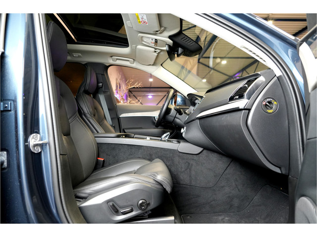 Volvo XC90 2.0 T8 AWD 335kW 455pk Aut8 Recharge Long Range Ultimate Bright LUCHTVERING + PANORAMADAK + HARMAN KARDON + STOELVERWARMING V&A