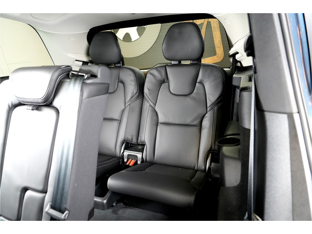 Volvo XC90 2.0 T8 AWD 335kW 455pk Aut8 Recharge Long Range Ultimate Bright LUCHTVERING + PANORAMADAK + HARMAN KARDON + STOELVERWARMING V&A