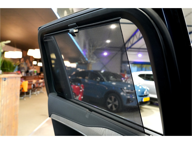 Volvo XC90 2.0 T8 AWD 335kW 455pk Aut8 Recharge Long Range Ultimate Bright LUCHTVERING + PANORAMADAK + HARMAN KARDON + STOELVERWARMING V&A