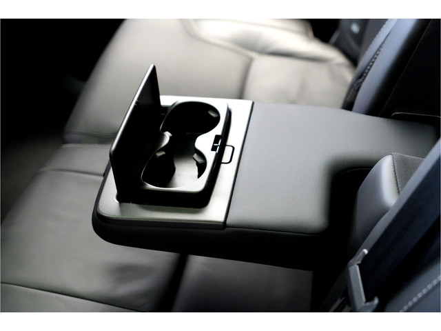 Volvo XC90 2.0 T8 AWD 335kW 455pk Aut8 Recharge Long Range Ultimate Bright LUCHTVERING + PANORAMADAK + HARMAN KARDON + STOELVERWARMING V&A