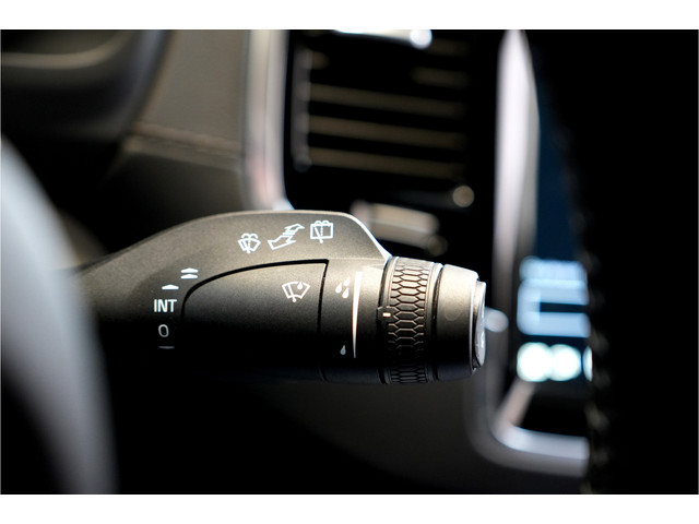 Volvo XC90 2.0 T8 AWD 335kW 455pk Aut8 Recharge Long Range Ultimate Bright LUCHTVERING + PANORAMADAK + HARMAN KARDON + STOELVERWARMING V&A