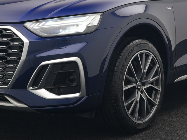 Audi Q5 55 TFSI e Quattro S-Line Plug in Hybrid PHEV | Trekhaak af Fabriek | Alcantara Sportstoelen Verwarmd | Adaptive Cruise | Apple C