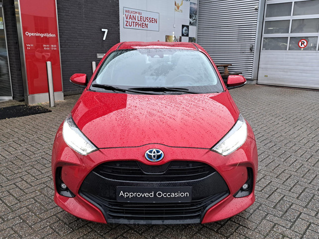 toyota-yaris-1.5-hybrid-dynamic-stoelverwarming-apple--android-full-led-parkeercamera-elek.-buitenspiegels