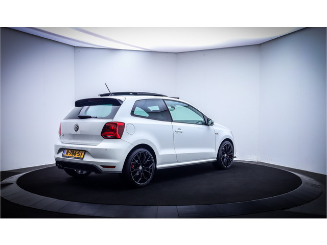Volkswagen Polo GTI 1.8 Dsg PANO | CARPLAY | NAVI | STOELVERW | LED | PDC V+A | LMV 18''