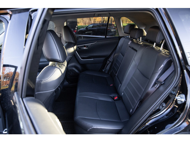 Toyota RAV4 2.5 Hybrid AWD Executive , Adap. cruise, Keyless entry, Carplay,