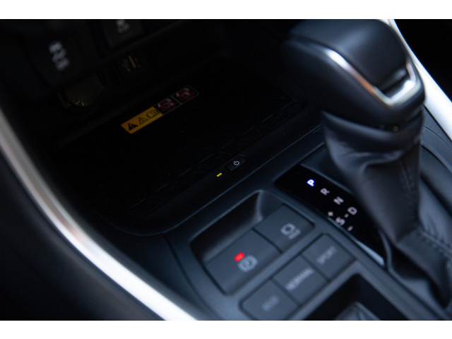 Toyota RAV4 2.5 Hybrid AWD Executive , Adap. cruise, Keyless entry, Carplay,