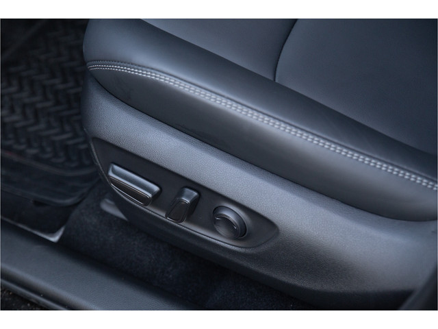 Toyota RAV4 2.5 Hybrid AWD Executive , Adap. cruise, Keyless entry, Carplay,