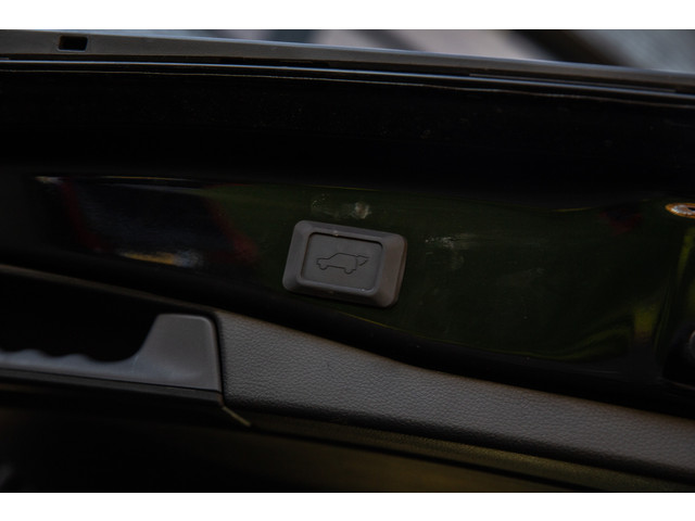 Toyota RAV4 2.5 Hybrid AWD Executive , Adap. cruise, Keyless entry, Carplay,