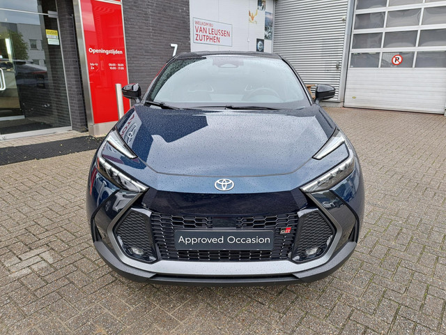 Toyota C-HR 2.0 Plug-in Hybrid 220 GR SPORT STUUR- STOELVERWARMING STOELGEHEUGEN PDC JBL 19 BLIND SPOT