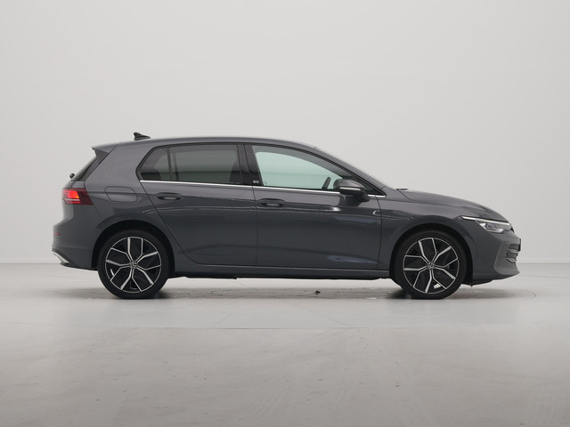 Volkswagen Golf 1.5 eHybrid 204pk 50 Edition Navigatie Camera Stoelverwarming Carplay Stoelmassage 143
