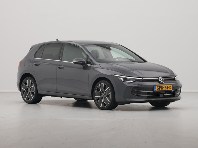 Volkswagen Golf 1.5 eHybrid 204pk 50 Edition Navigatie Camera Stoelverwarming Carplay Stoelmassage 143