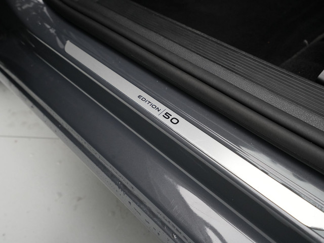 Volkswagen Golf 1.5 eHybrid 204pk 50 Edition Navigatie Camera Stoelverwarming Carplay Stoelmassage 143