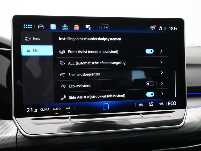 Volkswagen Golf 1.5 eHybrid 204pk 50 Edition Navigatie Camera Stoelverwarming Carplay Stoelmassage 143