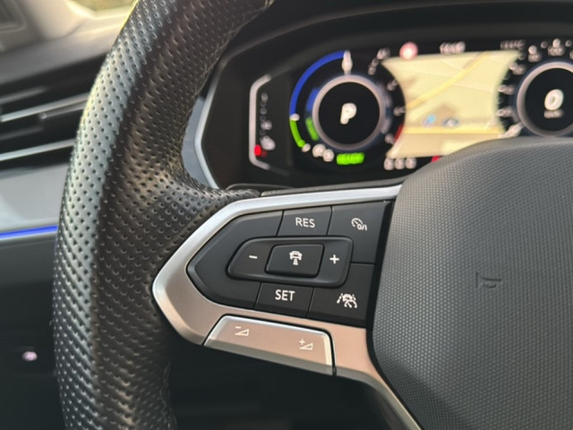 Volkswagen Passat Variant 1.4 TSI DSG GTE TREKHAAK CAMERA NAVI ACC STOELVERW E-KLEP