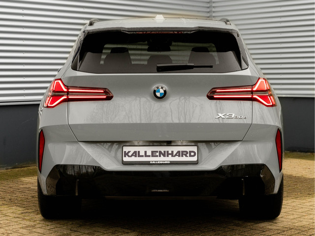 BMW X3 30e xDrive M-Sport Pro - Pano - Trekhaak - ACC - Harman Kardon - Head-up