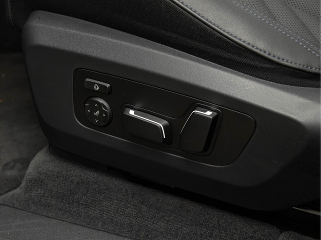 BMW X3 30e xDrive M-Sport Pro - Pano - Trekhaak - ACC - Harman Kardon - Head-up