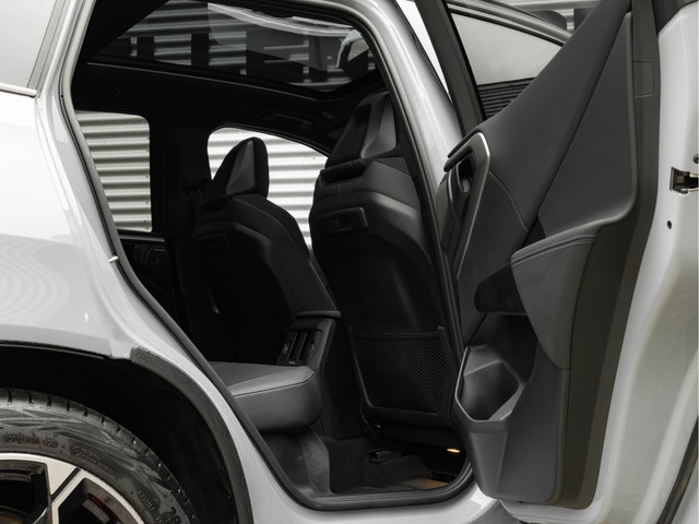 BMW X3 30e xDrive M-Sport Pro - Pano - Trekhaak - ACC - Harman Kardon - Head-up