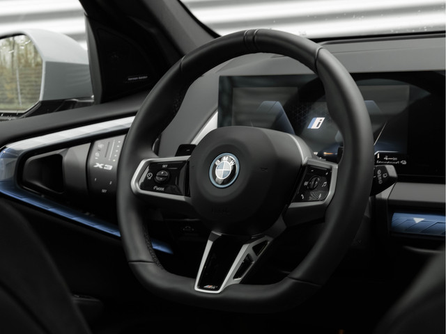 BMW X3 30e xDrive M-Sport Pro - Pano - Trekhaak - ACC - Harman Kardon - Head-up
