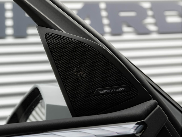 BMW X3 30e xDrive M-Sport Pro - Pano - Trekhaak - ACC - Harman Kardon - Head-up