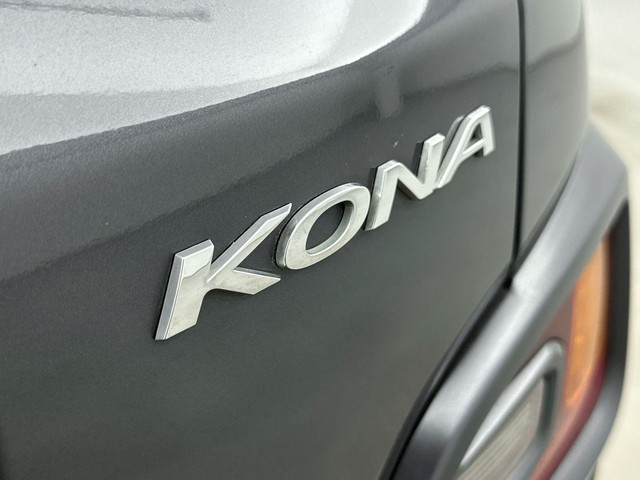 Hyundai Kona 1.6 GDI HEV Premium | Leer | Stoel + stuurverwarming | Trekhaak | Stoelventilatie | 18 Lm-wielen |