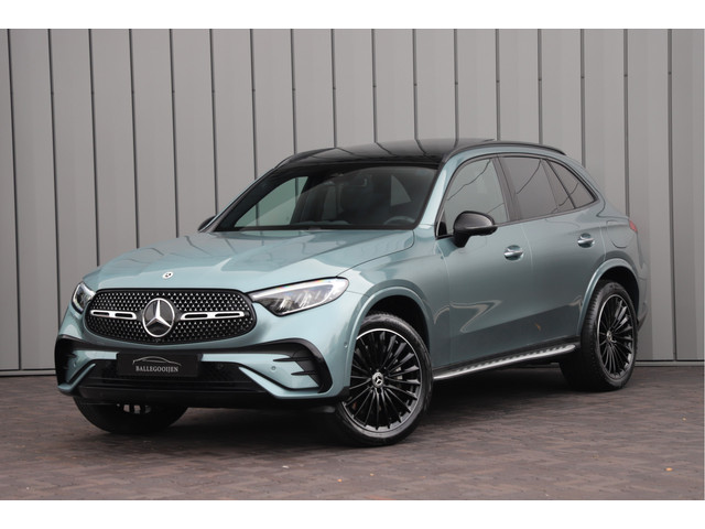 mercedes-benz-glc-300e-amg-4-matic---313pk---massage---head-up---pano---burmester---sfeerverlichting---stuurwielverw.---distronic---trekhaak---202
