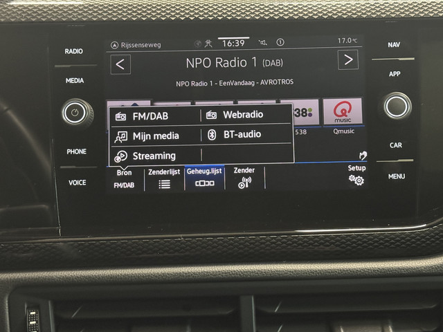 Volkswagen Polo 1.0 Panoramadak Stoelverwarming Trekhaak