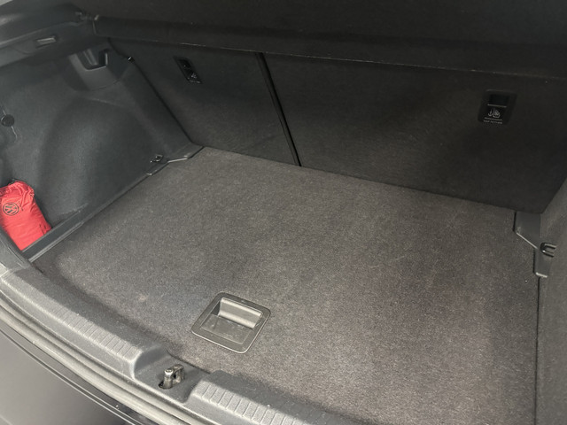 Volkswagen Polo 1.0 Panoramadak Stoelverwarming Trekhaak