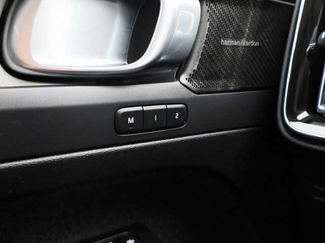 Volvo XC40 1.5 T4 Recharge Inscription | PANO | 360° | ADAPTIVE | H&K | KEYLESS | STOEL- EN STUURVERW.