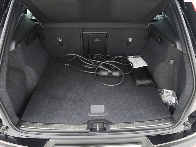 Volvo XC40 1.5 T4 Recharge Inscription | PANO | 360° | ADAPTIVE | H&K | KEYLESS | STOEL- EN STUURVERW.