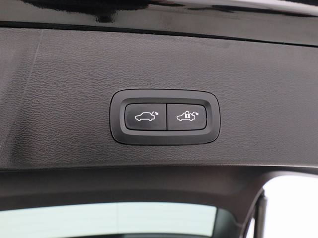 Volvo XC40 1.5 T4 Recharge Inscription | PANO | 360° | ADAPTIVE | H&K | KEYLESS | STOEL- EN STUURVERW.